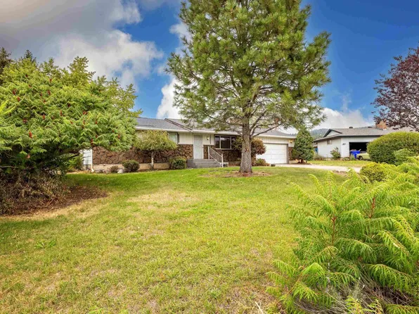 15223 E Upland Dr, Spokane, WA 99216