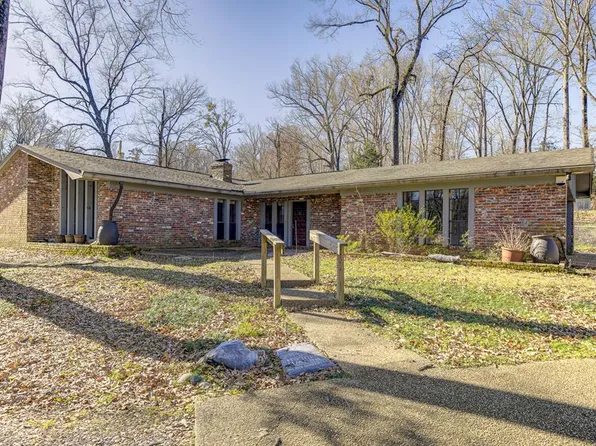 1405 Sweetgum Ln, Vicksburg, MS 39180