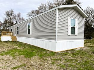247 Old Airport Rd #34, Newport, NC 28570