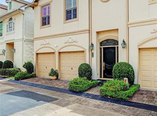 28 Milan Ests, Houston, TX 77056
