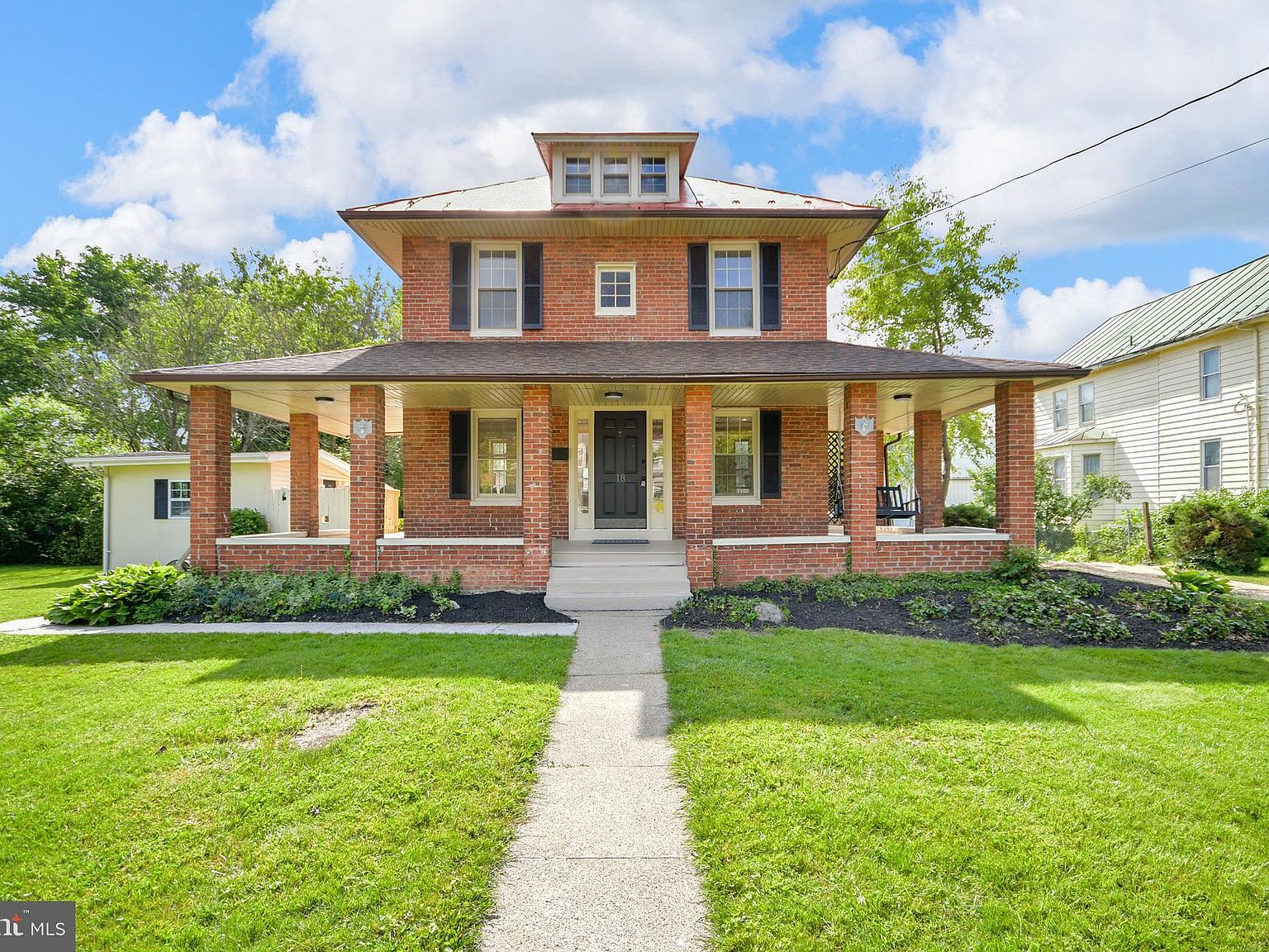 18 Lombard St, Thurmont, MD 21788 Zillow