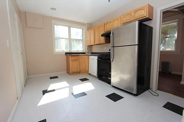 Rented by Douglas Elliman | media 4