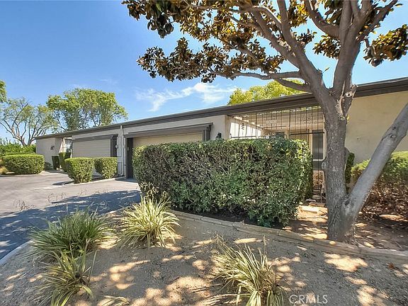 3rd image of 28307 Paseo Grande Dr