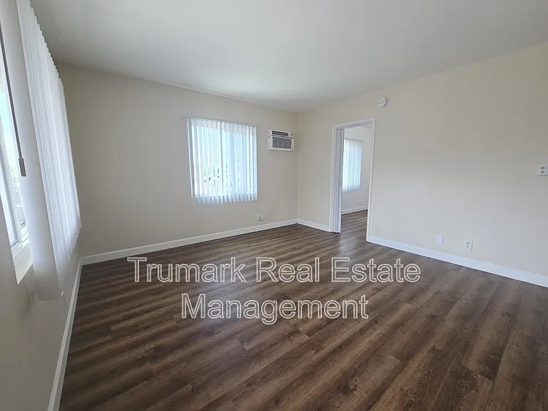 311 N Pacific Ave #3 — Photo 2