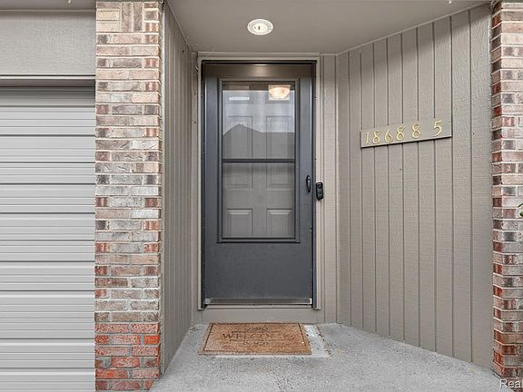 4th image of 18688 W Thirteen Mile Rd APT 5