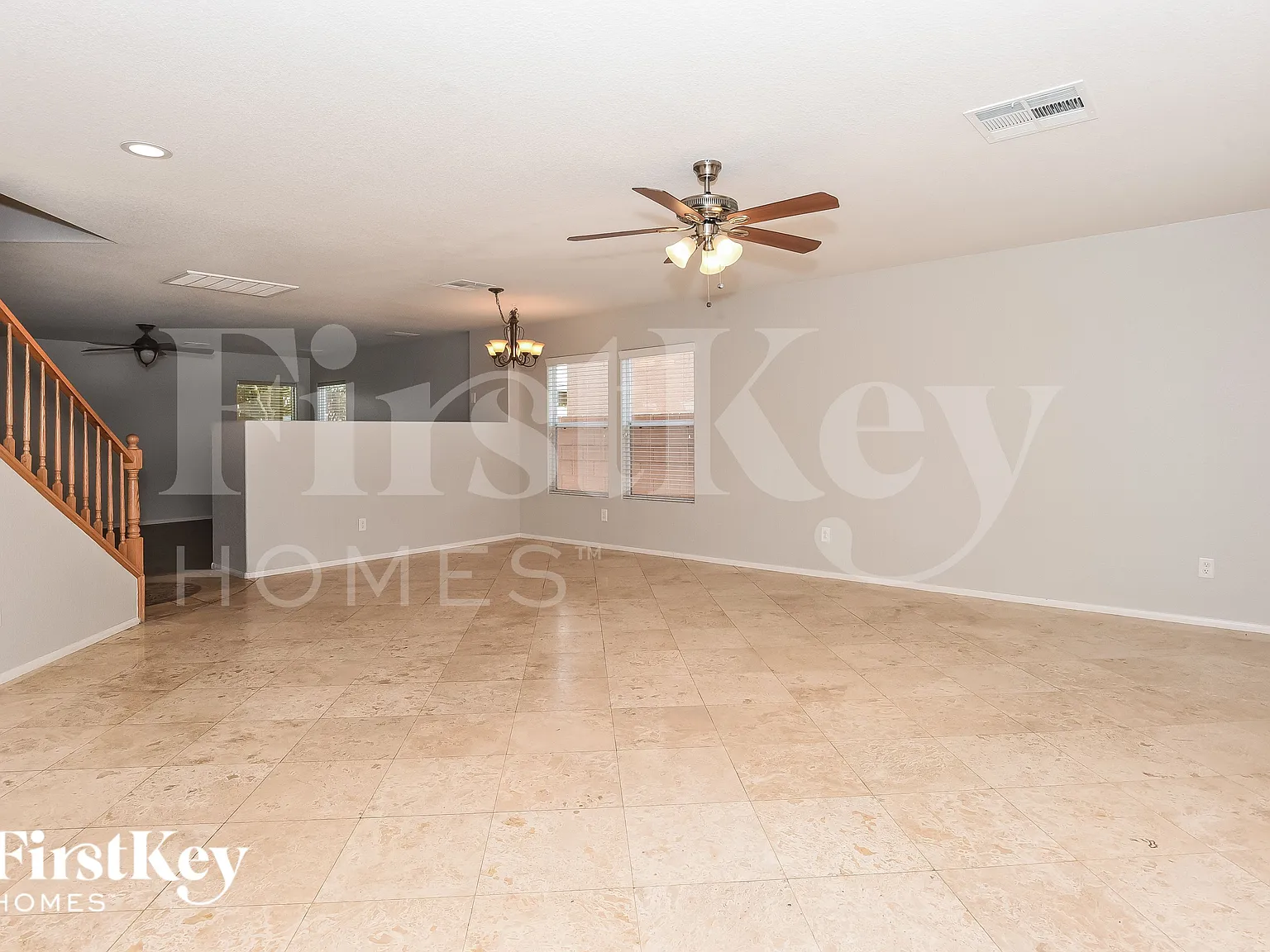 4 bed, 2.5 bath, 2791 sqft, $2,530 — Photo 3