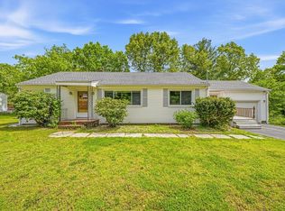 146 Acton Rd, Chelmsford, MA 01824