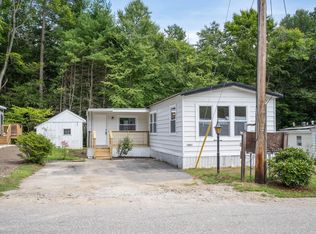 1001 Camelot Dr, Exeter, NH 03833