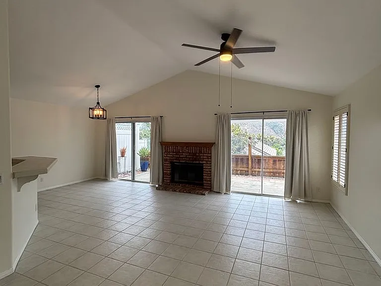 1241 Pearlbush Ct — Photo 9