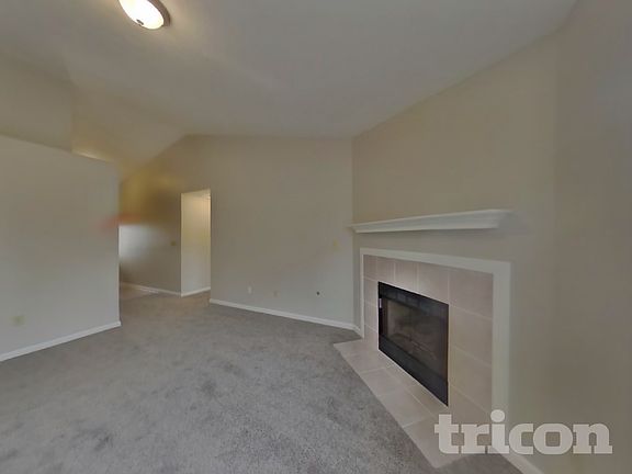 3rd image of 1328 Wilkes Dr