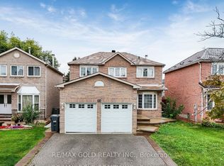 71 Ravenswood Dr, Brampton, ON L6Y4A1