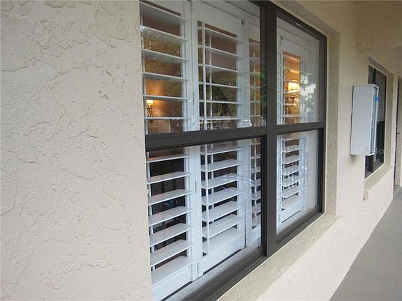 3rd image of 505 30th Ave W APT E208