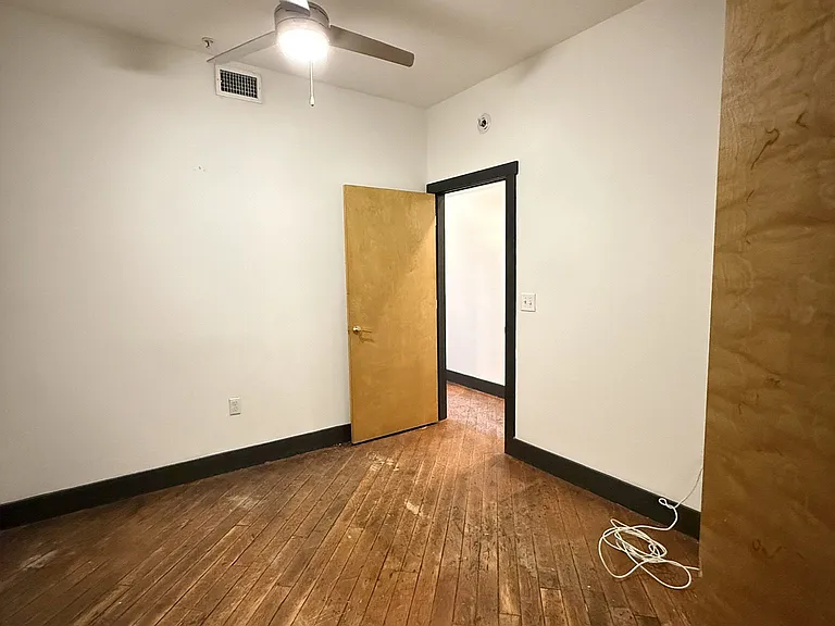 Garber Gables at Franklin Place — Photo 18
