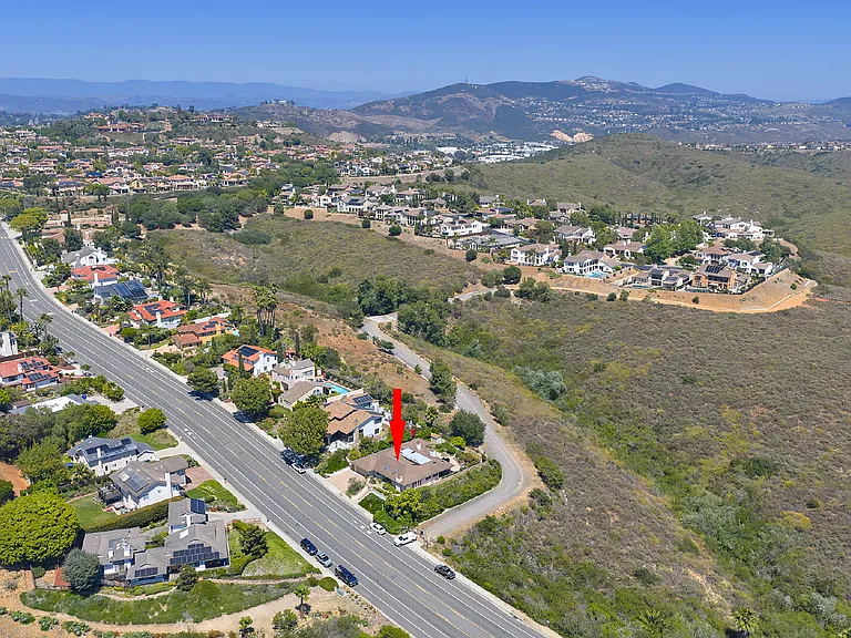 7118 El Fuerte St — Photo 56