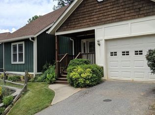 6 Silver Lining Dr, Black Mountain, NC 28711