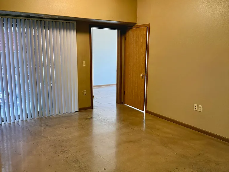 333 S Gilbert St #2115 — Photo 4