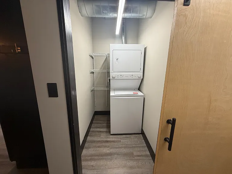 Unit Photo