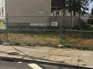 745 Main St, Pawtucket, RI 02860