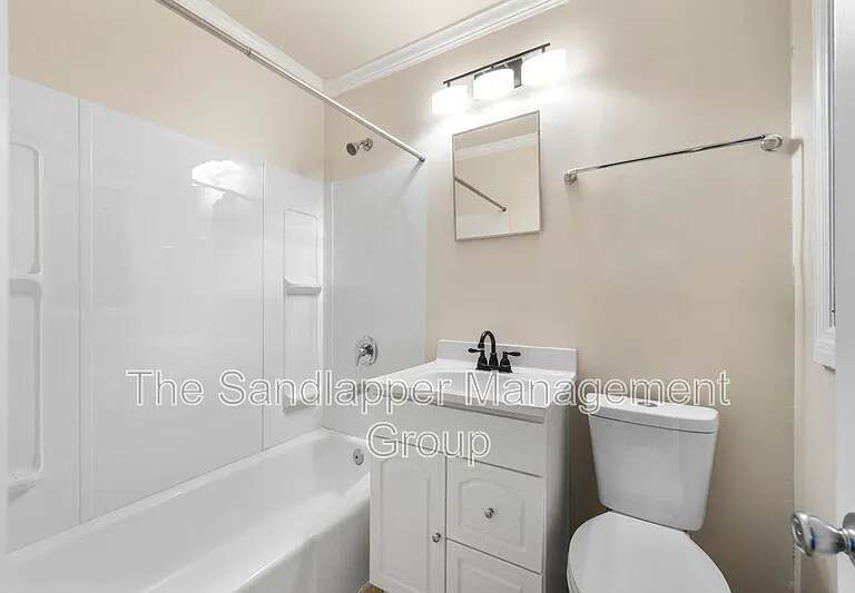 4133 Saint Johns Ave #1 — Photo 6
