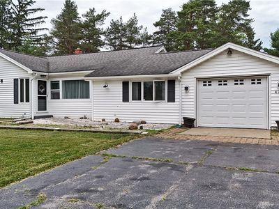 4740 Seneca St, Buffalo, NY, 14224