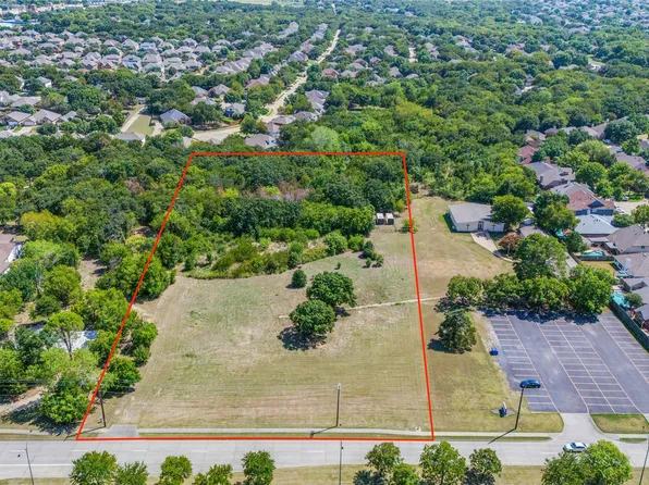 2120 W Sublett Rd, Arlington, TX 76017