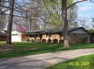 2386 Pine Knott Dr, Dayton, OH 45431