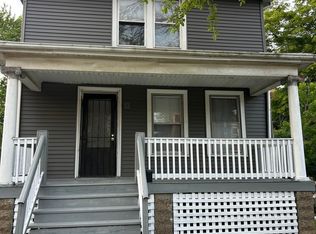 2718 E 78th St, Chicago, IL 60649