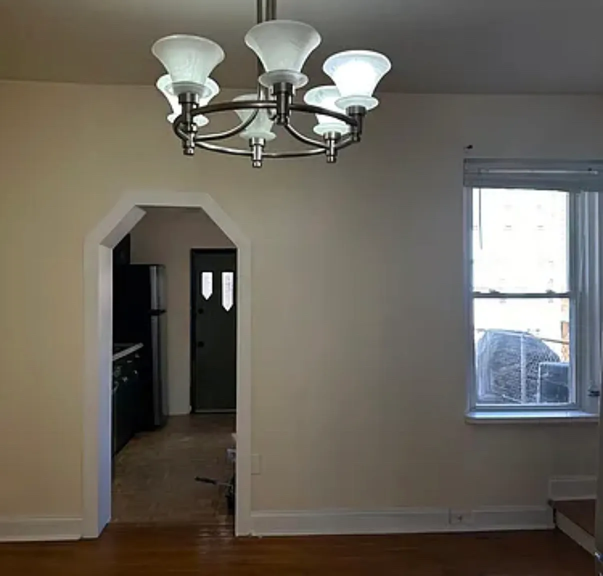 2 bed, 1182 sqft, $1,900 — Photo 3