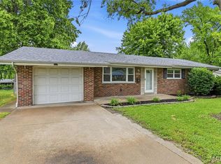 1685 Saint Loretto Dr, Florissant, MO 63033