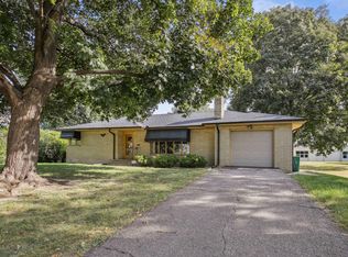 4232 Lake Road Ave, Minneapolis, MN 55422