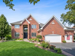 1330 Stonegate Rd, Algonquin, IL 60102