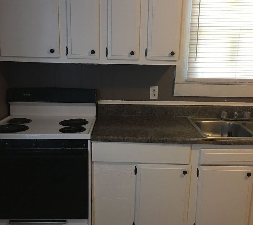 1st image of 204 Tremont Ave