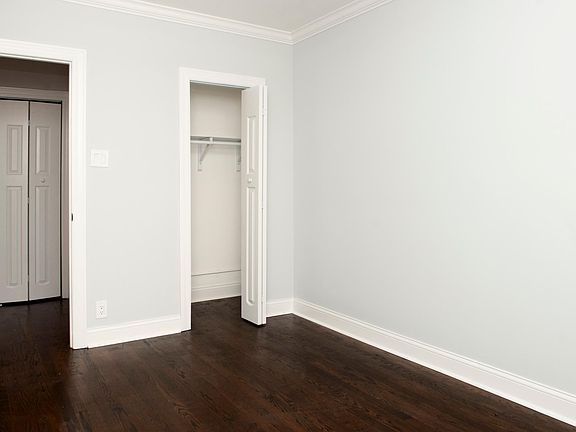 5th image of 2149-51 N Fremont St #2151-3S