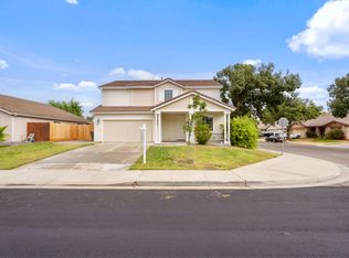 1219 Wigeon Dr, Patterson, CA 95363