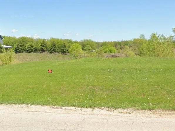 S Port Blvd #104, Fond Du Lac, WI 54937