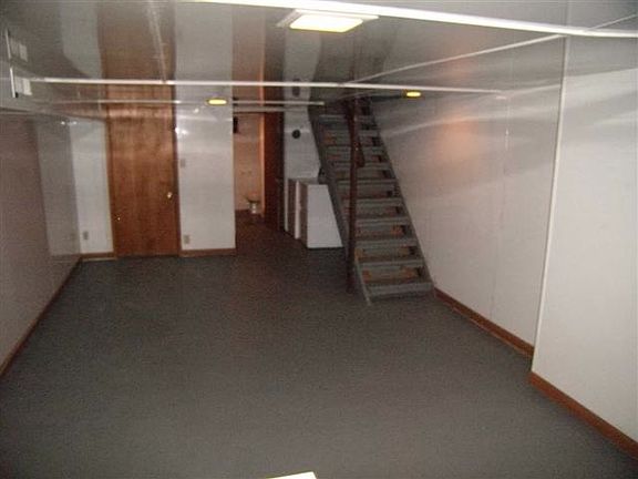 4th image of 46-48 W Blake Ave
