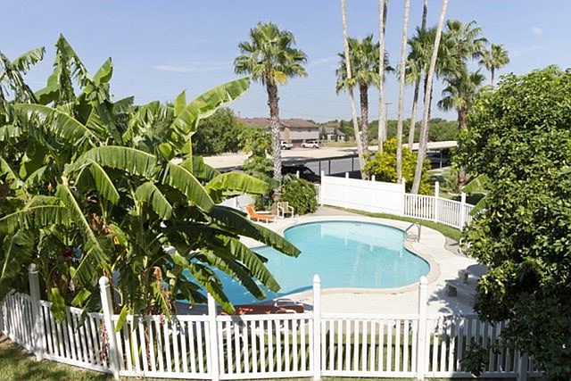 1st image of 815 Santa Isabel Blvd APT D6