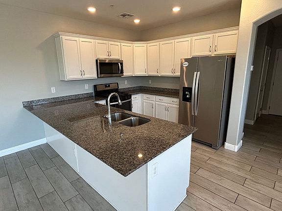 4th image of 1704 N 208th Ave