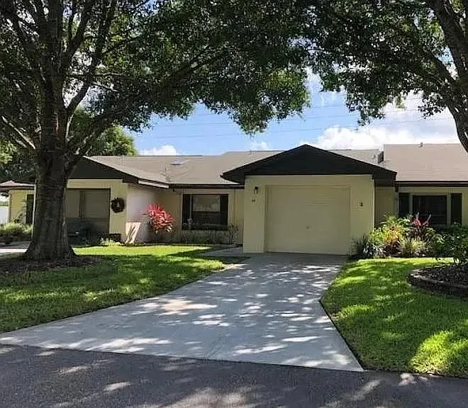 49 Buck Cir #1 — Photo 1