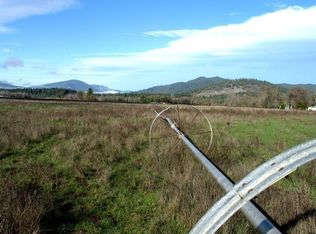2845 Rockydale Rd, Cave Junction, OR 97523