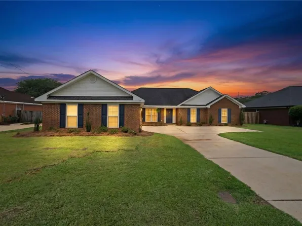 7050 Haleys Way, Theodore, AL 36582