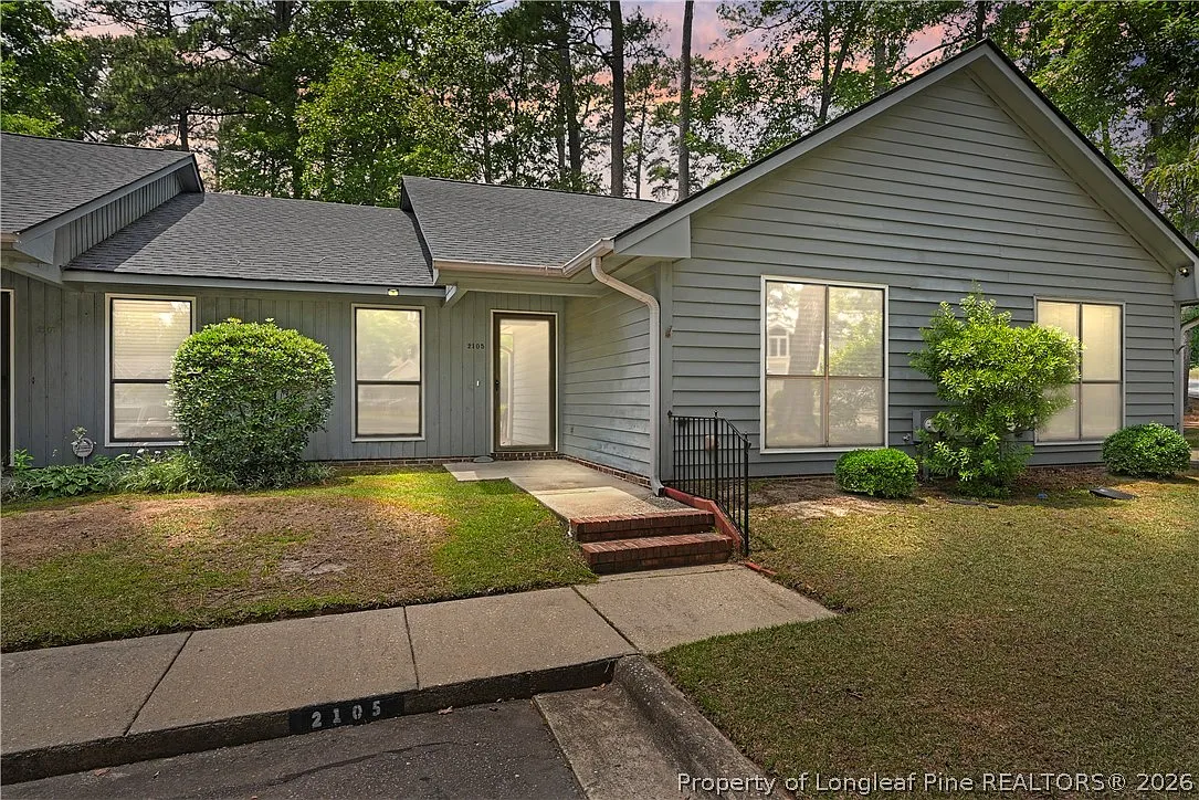2 bed, 2.0 bath, 963 sqft, $1,425 — Photo 1