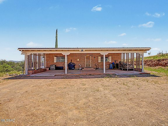 3rd image of 16450 W Arivaca Rd
