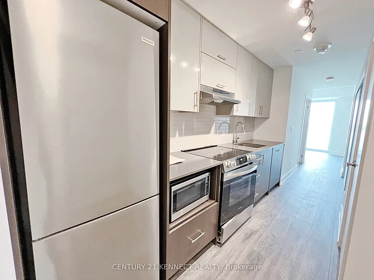 188 Fairview Mall Dr #1505 — Photo 4