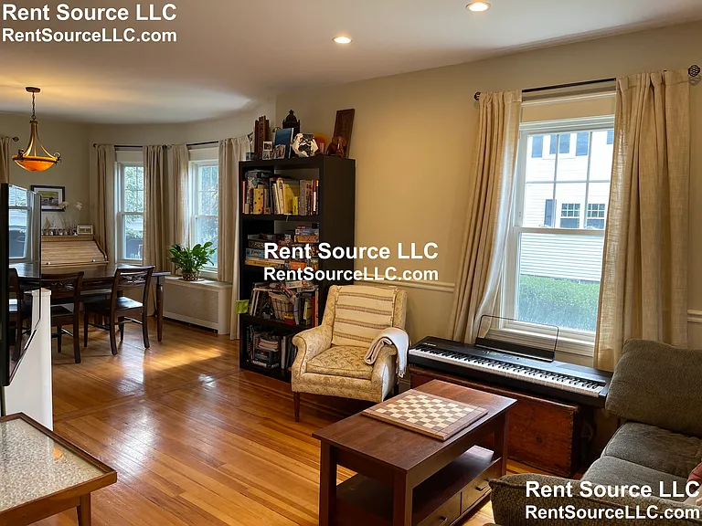 19 Tyler Ave — Photo 17