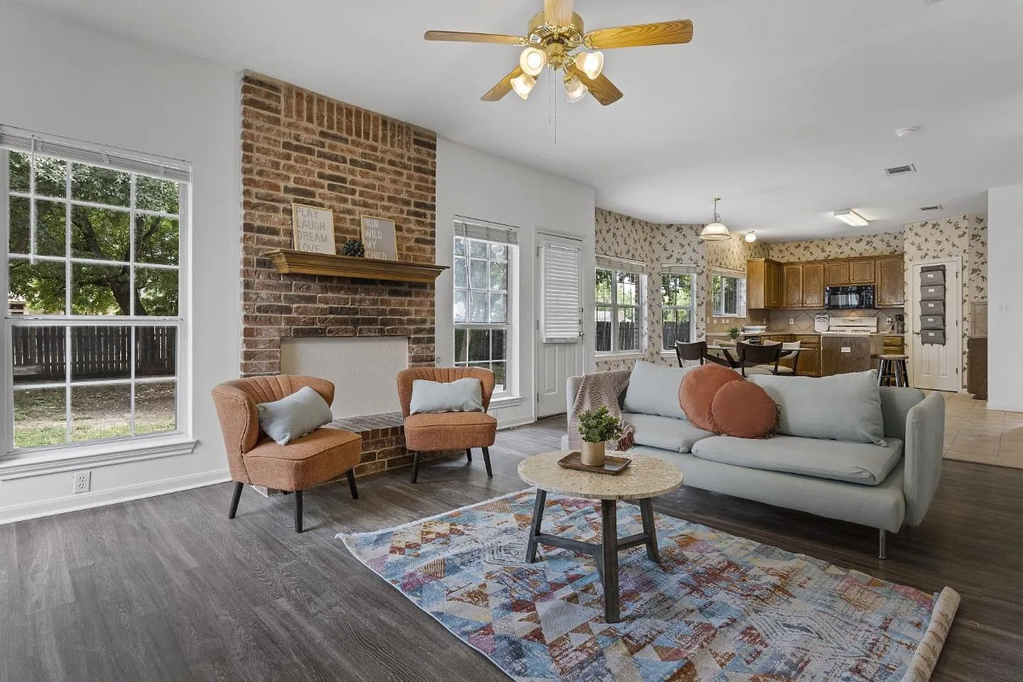 Round Rock Beauty The Home You've Been Waiting For! — Photo 1