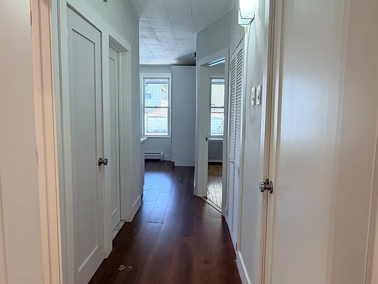 Story Ct — Photo 14