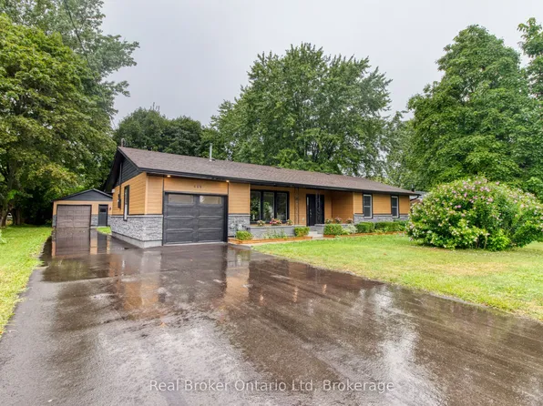 446 Isaac St, South Bruce Peninsula, ON N0H 2T0