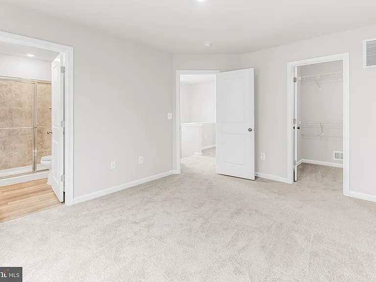 200 Swan Field Ave — Photo 17