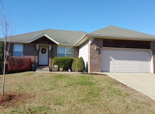 3327 S Brunswick Ave, Springfield, MO 65809